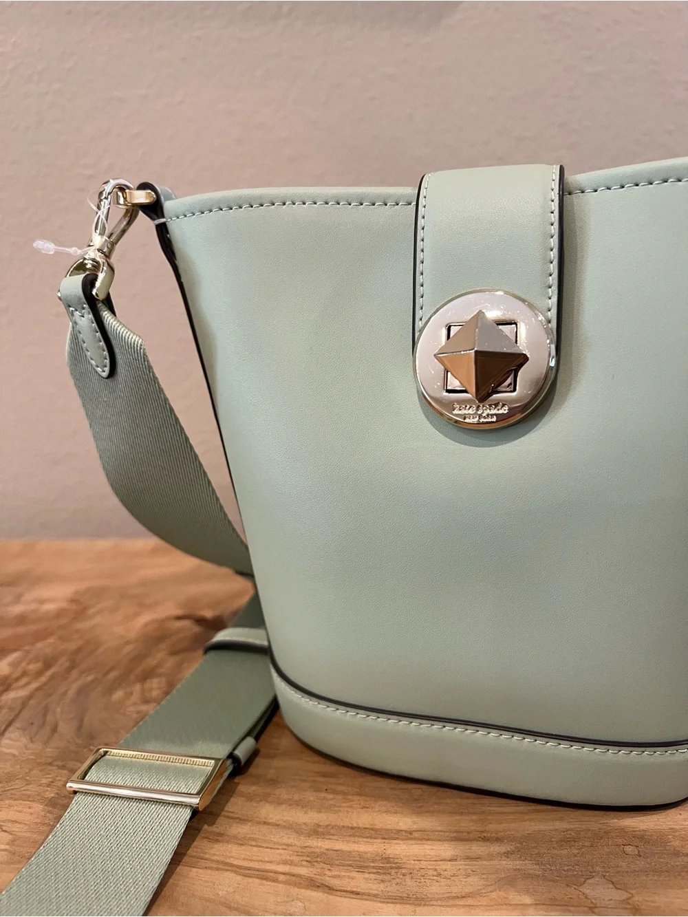 Kate Spade Mint Green Bucket Crossbody with Star-Accent Clasp